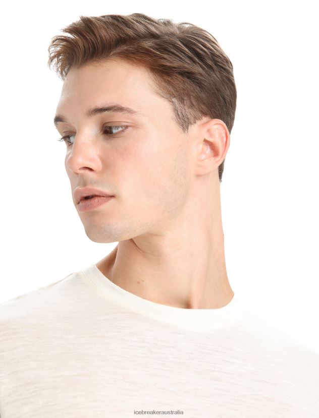 Icebreaker Men Merino Linen Short Sleeve T-ShirtChalk 80BXXP81 Clothing