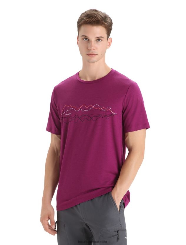 Icebreaker Men Merino Tech Lite II Short Sleeve T-ShirtGo Berry 80BXXP31 Clothing