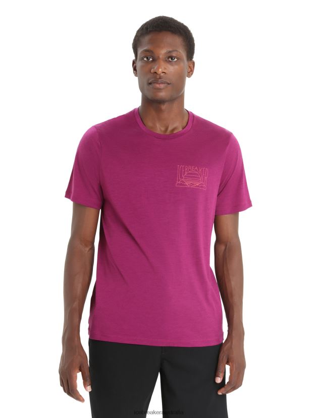 Icebreaker Men Merino Tech Lite II Short Sleeve T-Shirt Mountain SunsetGo Berry 80BXXP82 Clothing