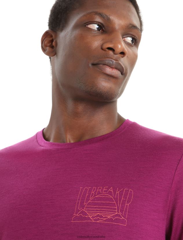 Icebreaker Men Merino Tech Lite II Short Sleeve T-Shirt Mountain SunsetGo Berry 80BXXP82 Clothing