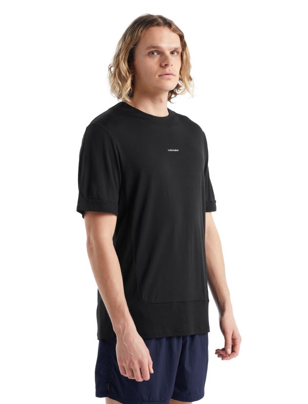 Icebreaker Men ZoneKnit Merino Short Sleeve T-ShirtBlack 80BXXP498 Clothing