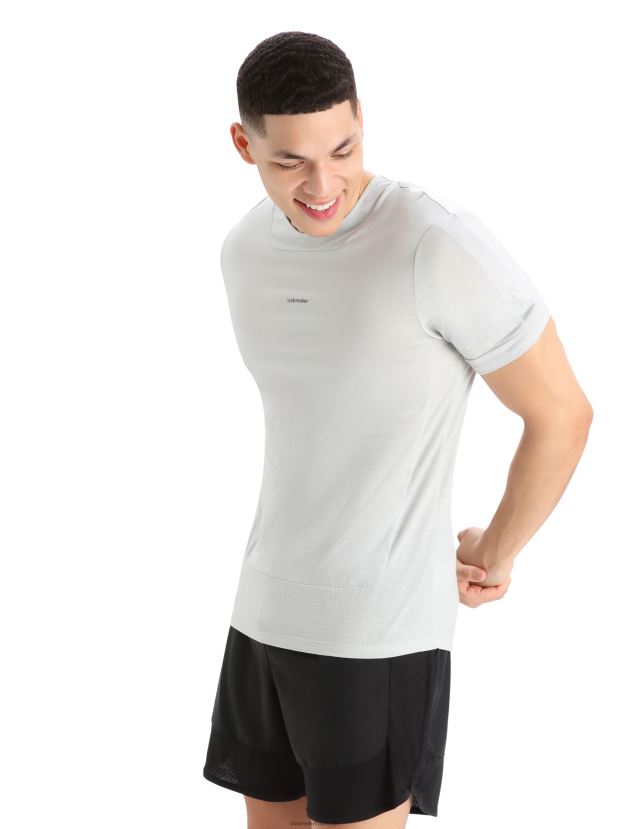 Icebreaker Men ZoneKnit Merino Short Sleeve T-ShirtEther 80BXXP400 Clothing