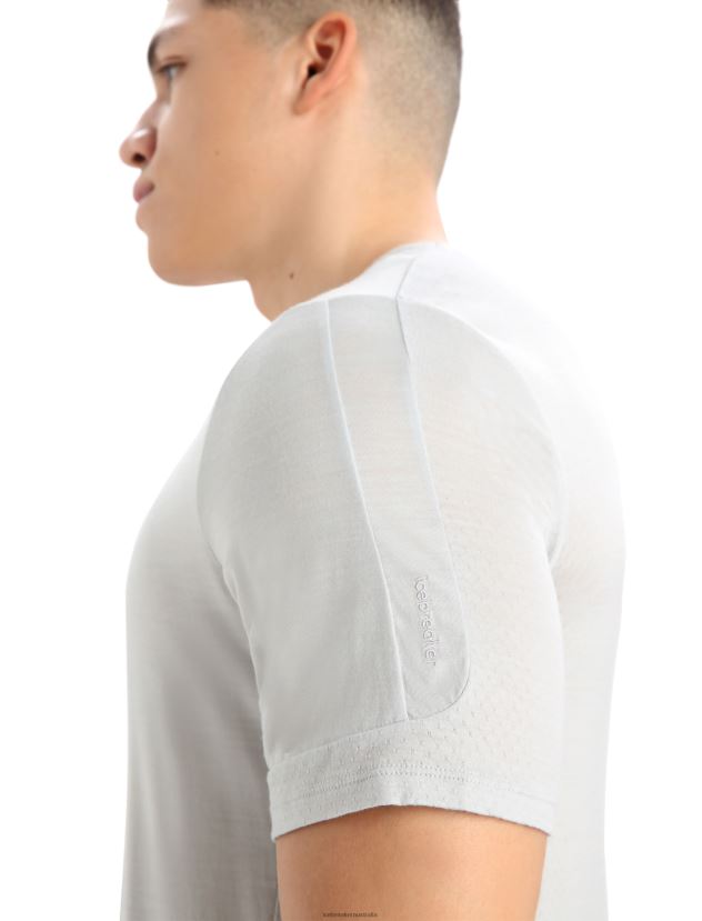 Icebreaker Men ZoneKnit Merino Short Sleeve T-ShirtEther 80BXXP400 Clothing
