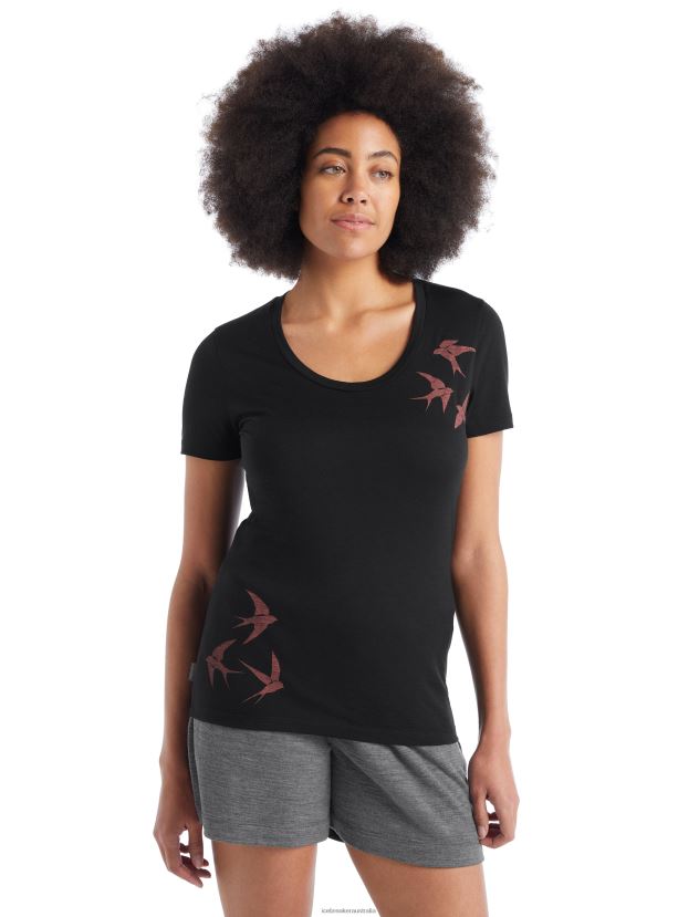 Icebreaker Women Merino Tech Lite II Short Sleeve Scoop T-Shirt Swarming ShapesBlack 80BXXP925 Clothing