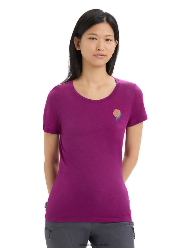 Icebreaker Women Merino Tech Lite II Short Sleeve T-Shirt Springtime FlowersGo Berry 80BXXP622 Clothing