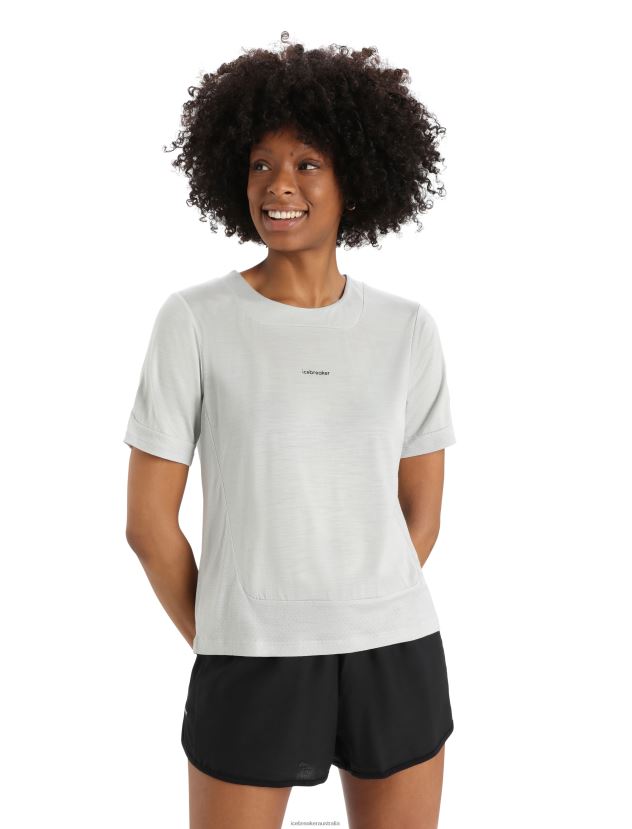 Icebreaker Women ZoneKnit Merino Short Sleeve Boxy T-ShirtEther 80BXXP893 Clothing