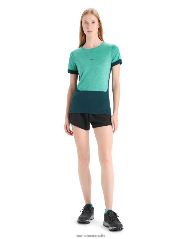 Icebreaker Women ZoneKnit Merino Short Sleeve T-ShirtFresh Heather/Green Glory 80BXXP658 Clothing